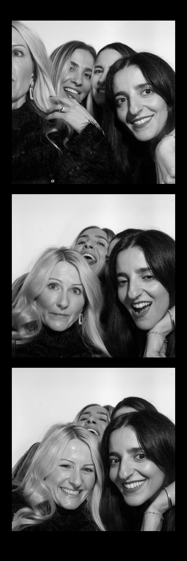 Javelin's Christmas Party 2022 | View more photos from the event at gallery.thephotocabin.co.uk/u/ThePhotoCabin/Javelins-Christmas-Party-2022