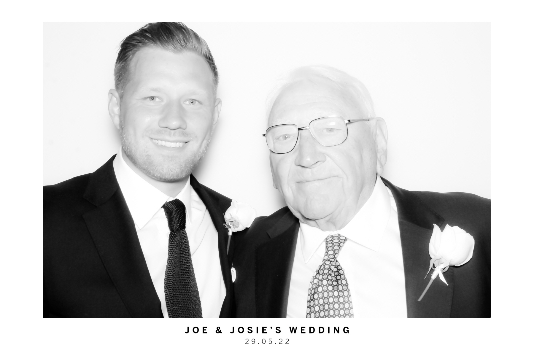 Joe & Josie's Wedding | View more photos from the event at gallery.thephotocabin.co.uk/u/ThePhotoCabin/Joe-Josies-Wedding