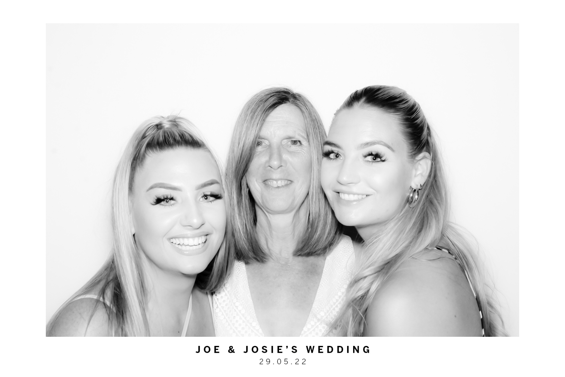 Joe & Josie's Wedding | View more photos from the event at gallery.thephotocabin.co.uk/u/ThePhotoCabin/Joe-Josies-Wedding