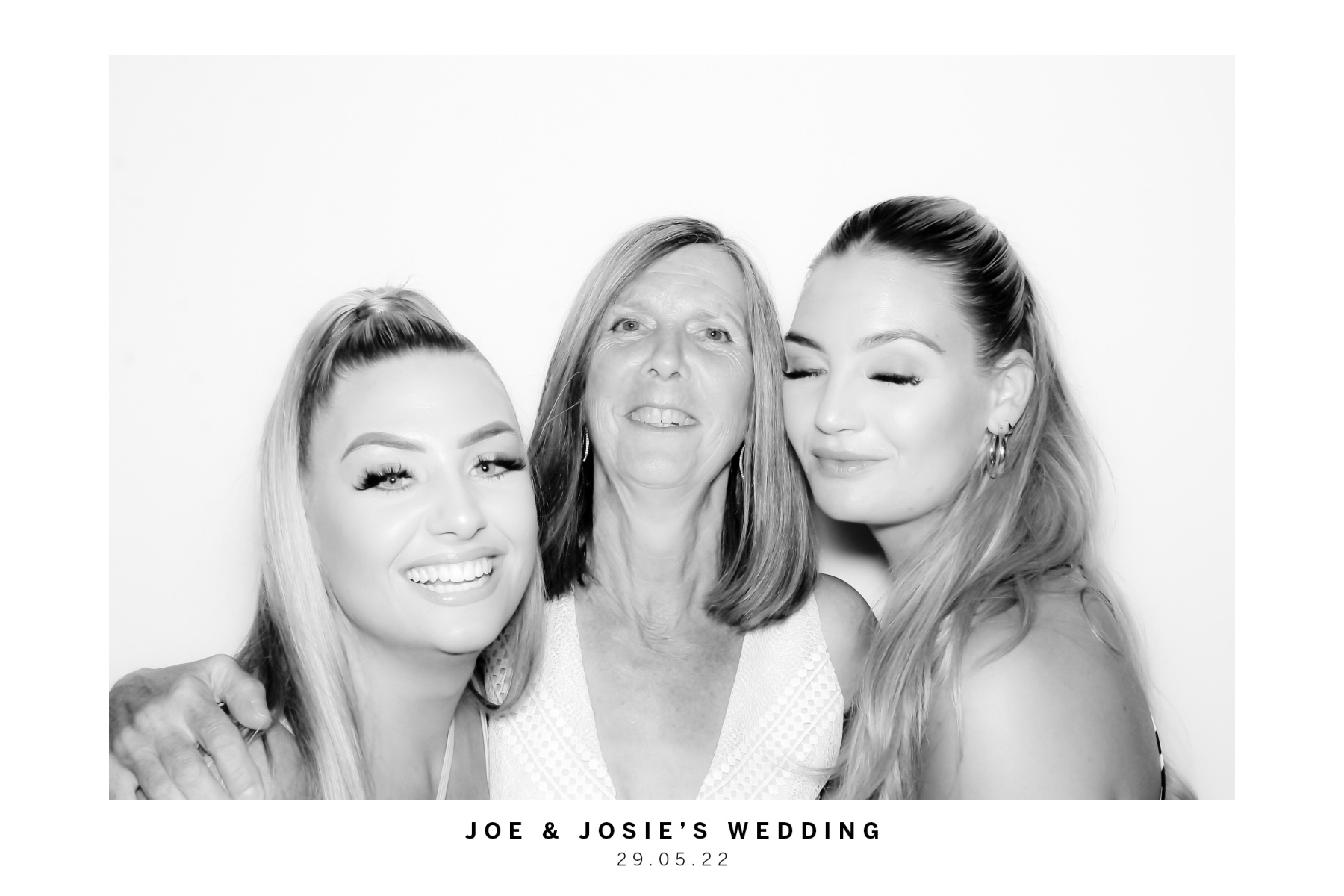 Joe & Josie's Wedding | View more photos from the event at gallery.thephotocabin.co.uk/u/ThePhotoCabin/Joe-Josies-Wedding