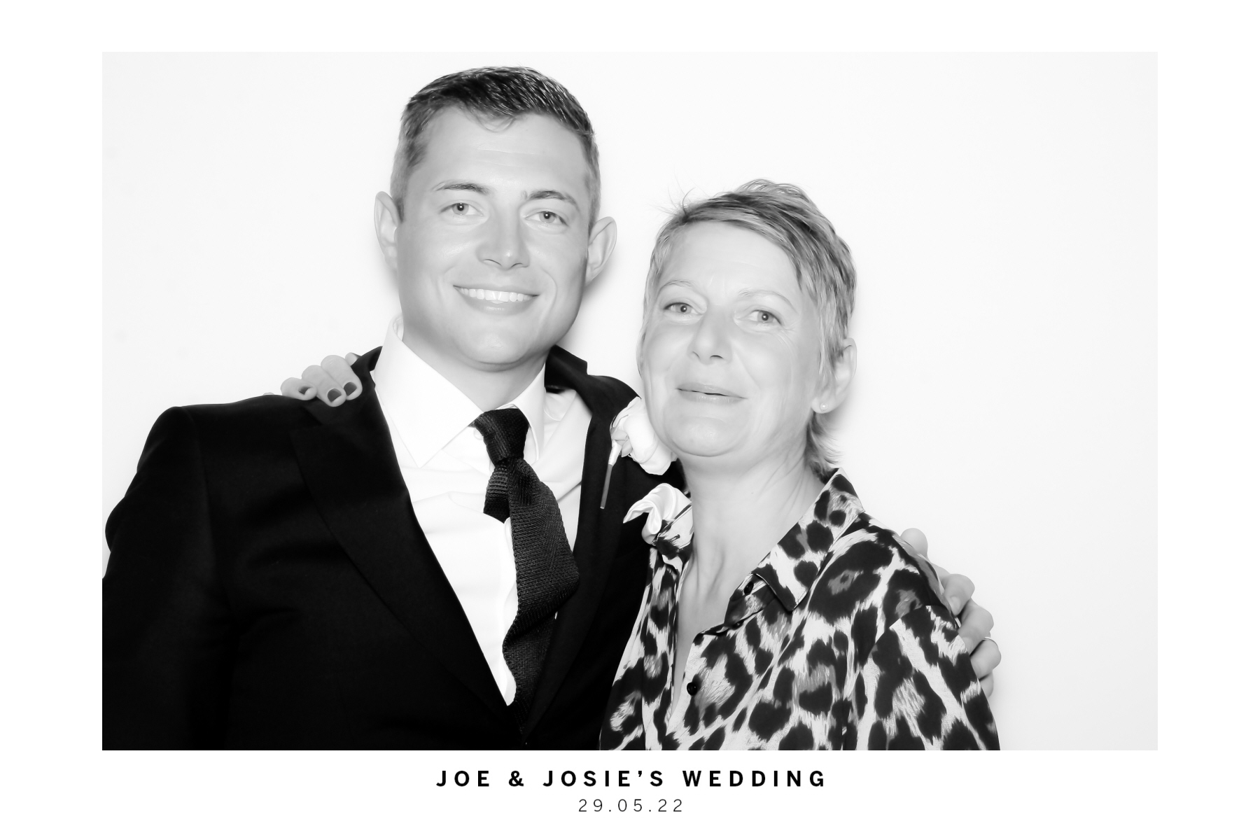 Joe & Josie's Wedding | View more photos from the event at gallery.thephotocabin.co.uk/u/ThePhotoCabin/Joe-Josies-Wedding
