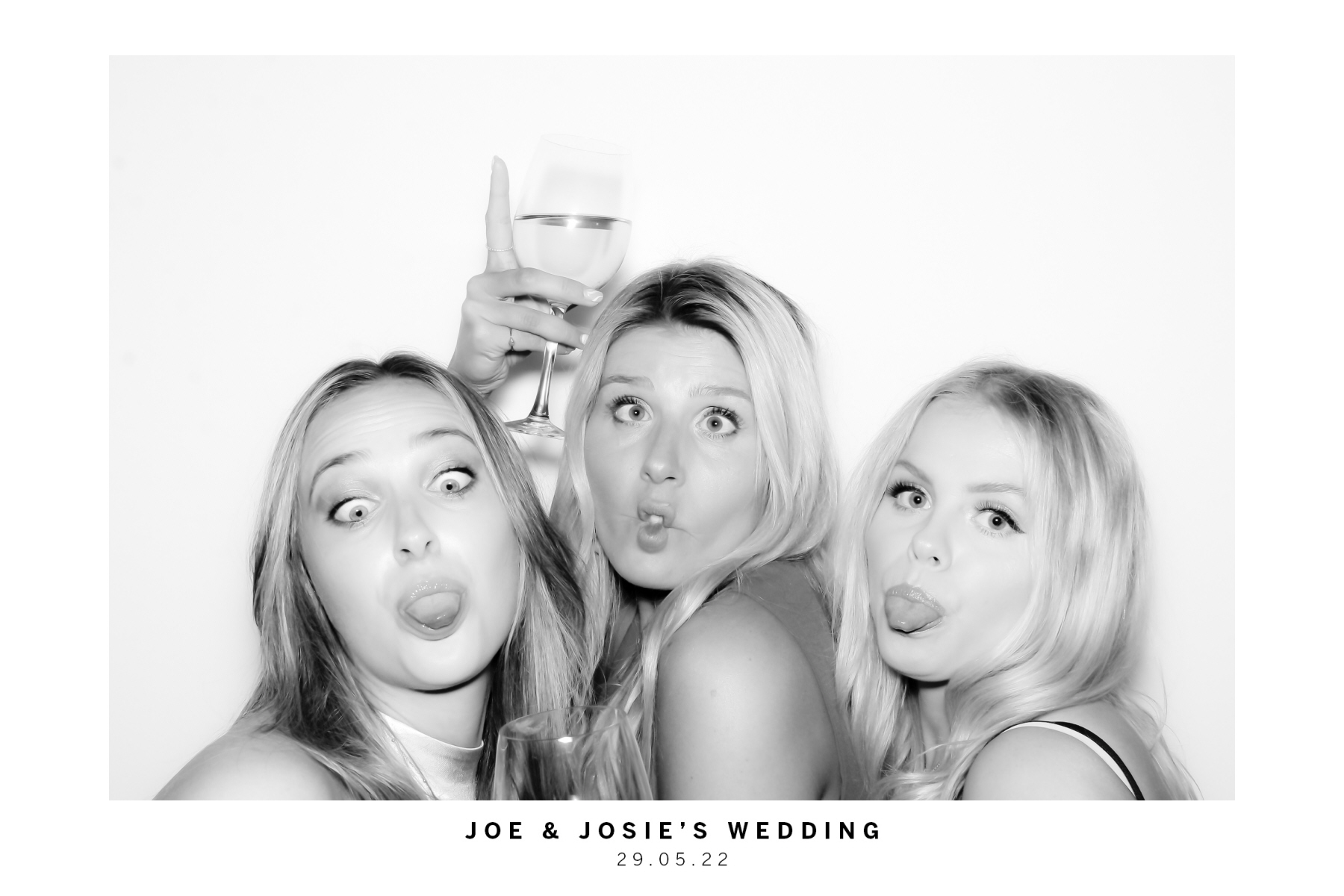 Joe & Josie's Wedding | View more photos from the event at gallery.thephotocabin.co.uk/u/ThePhotoCabin/Joe-Josies-Wedding
