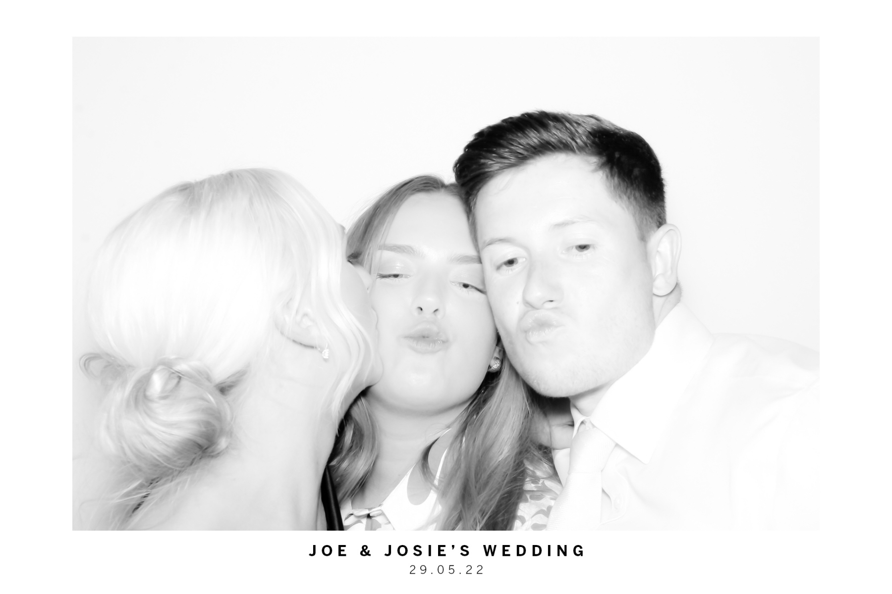Joe & Josie's Wedding | View more photos from the event at gallery.thephotocabin.co.uk/u/ThePhotoCabin/Joe-Josies-Wedding