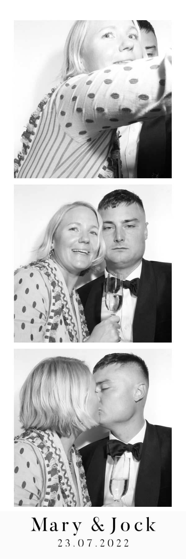 Mary & Jock | View more photos from the event at gallery.thephotocabin.co.uk/u/ThePhotoCabin/Mary-Jock