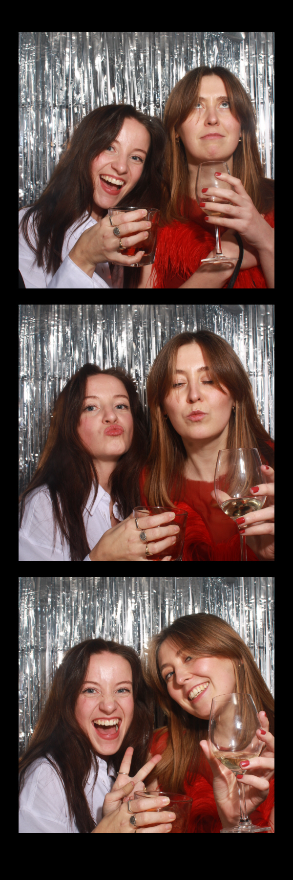 XL Christmas Party 2022 | View more photos from the event at gallery.thephotocabin.co.uk/u/ThePhotoCabin/XL-Christmas-Party-2022