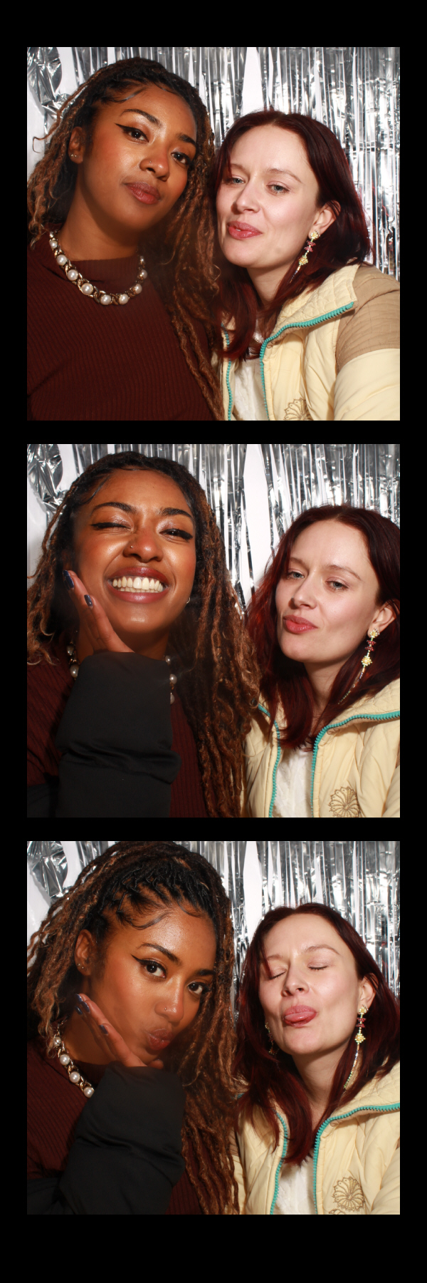 XL Christmas Party 2022 | View more photos from the event at gallery.thephotocabin.co.uk/u/ThePhotoCabin/XL-Christmas-Party-2022
