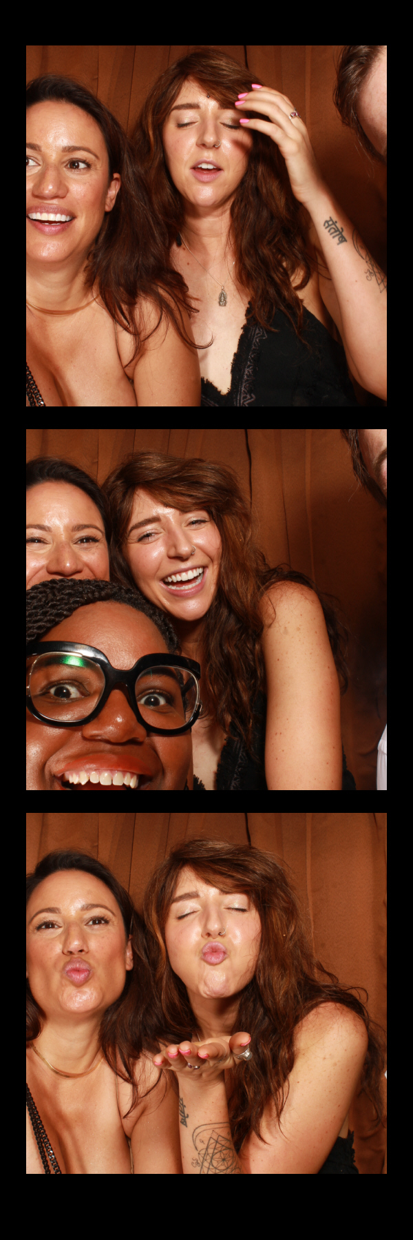 Jenna and Jon’s Welcome Wedding Party | View more photos from the event at gallery.thephotocabin.co.uk/u/ThePhotoCabin/Jenna-and-Jon’s-Welcome-Wedding-Party