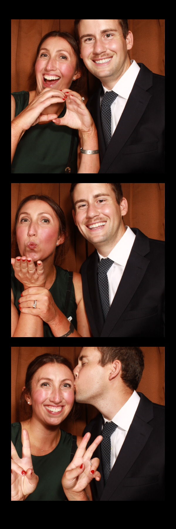 Jenna and Jon’s Welcome Wedding Party | View more photos from the event at gallery.thephotocabin.co.uk/u/ThePhotoCabin/Jenna-and-Jon’s-Welcome-Wedding-Party