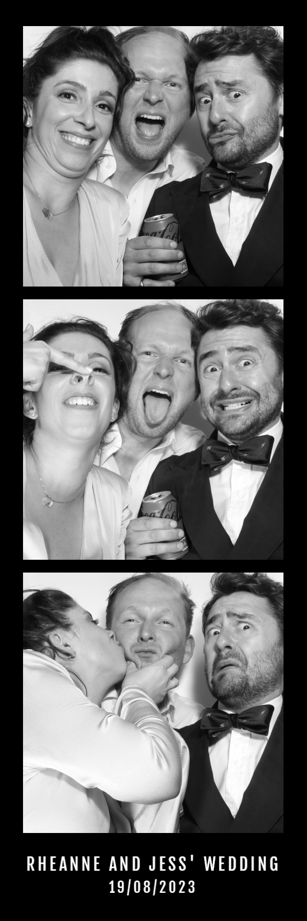 Rheanne and Jess' Wedding | View more photos from the event at gallery.thephotocabin.co.uk/u/ThePhotoCabin/Rheanne-and-Jess-Wedding