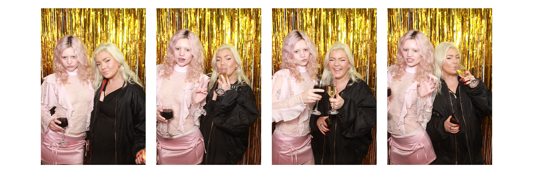 XL Recordings & Young Christmas Party | View more photos from the event at gallery.thephotocabin.co.uk/u/ThePhotoCabin/XL-Recordings-Young-Christmas-Party