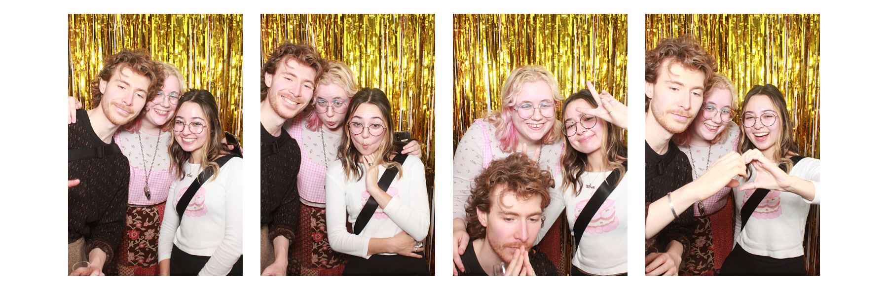 XL Recordings & Young Christmas Party | View more photos from the event at gallery.thephotocabin.co.uk/u/ThePhotoCabin/XL-Recordings-Young-Christmas-Party