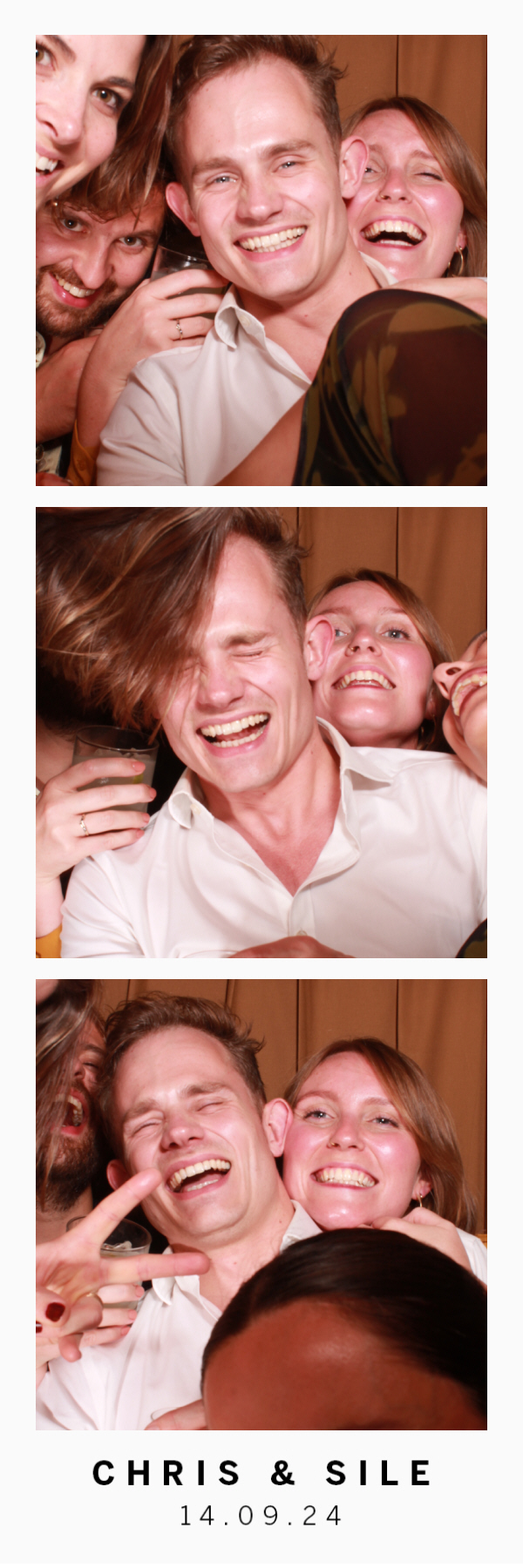 Chris & Sile | View more photos from the event at gallery.thephotocabin.co.uk/u/ThePhotoCabin/Chris-Sile