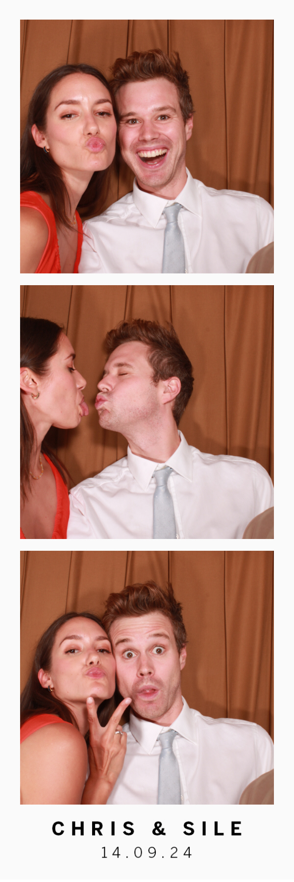 Chris & Sile | View more photos from the event at gallery.thephotocabin.co.uk/u/ThePhotoCabin/Chris-Sile