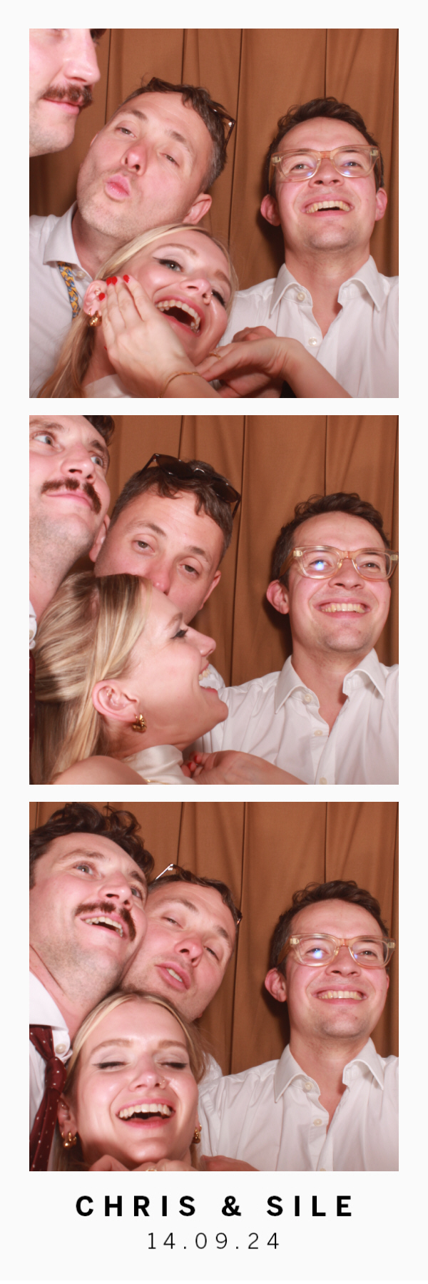 Chris & Sile | View more photos from the event at gallery.thephotocabin.co.uk/u/ThePhotoCabin/Chris-Sile