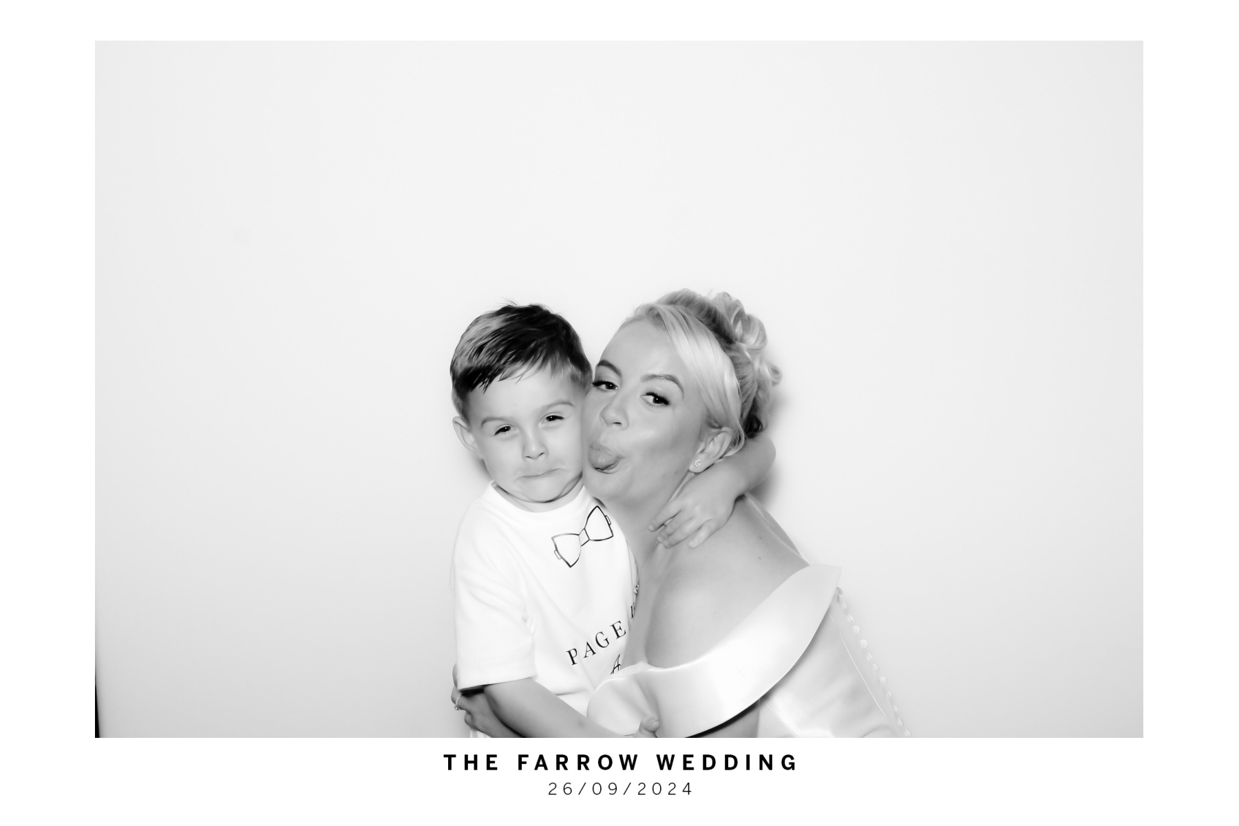 The Farrow Wedding | View more photos from the event at gallery.thephotocabin.co.uk/u/ThePhotoCabin/The-Farrow-Wedding