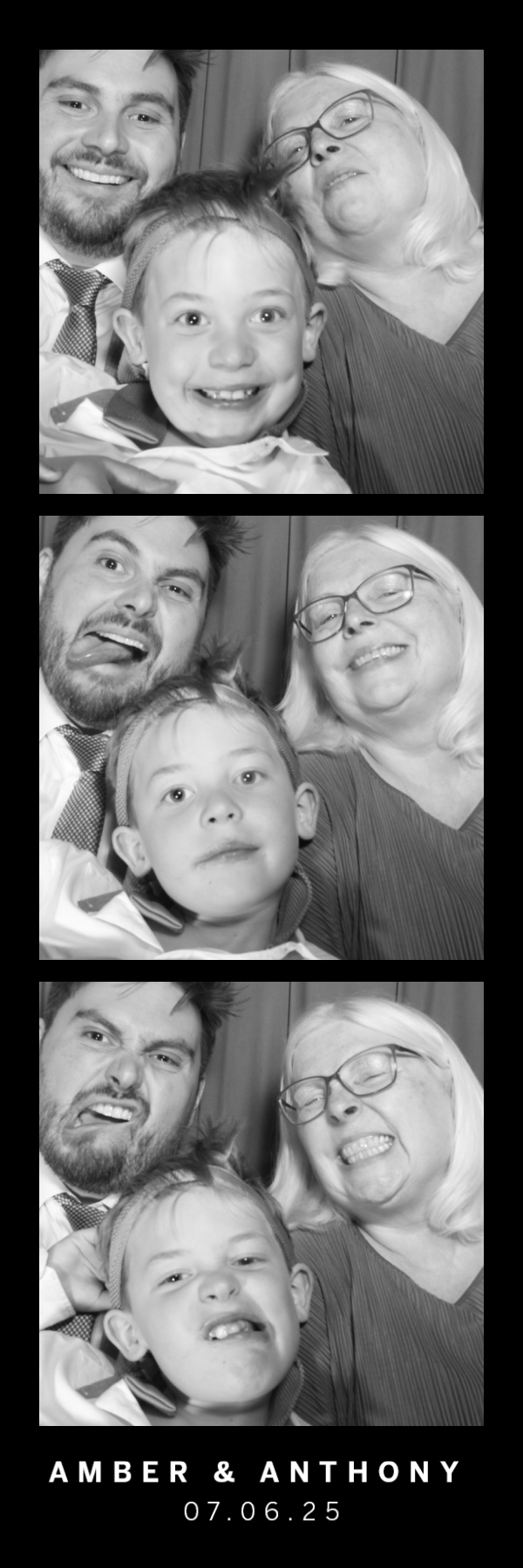 Amber & Anthony's Wedding | View more photos from the event at gallery.thephotocabin.co.uk/u/ThePhotoCabin/Amber-Anthonys-Wedding