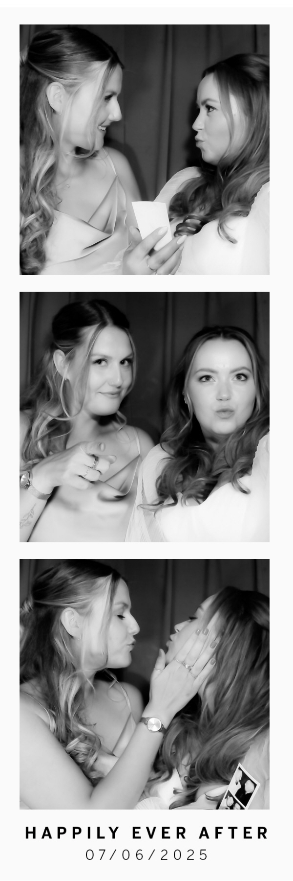 Ben & Jordanne's Wedding | View more photos from the event at gallery.thephotocabin.co.uk/u/ThePhotoCabin/Ben-Jordannes-Wedding