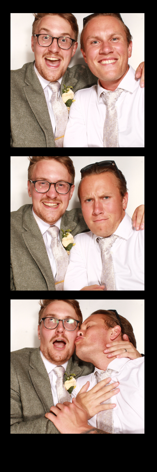 Lauren & James' Wedding  | View more photos from the event at gallery.thephotocabin.co.uk/u/ThePhotoCabin/Lauren-James-Wedding