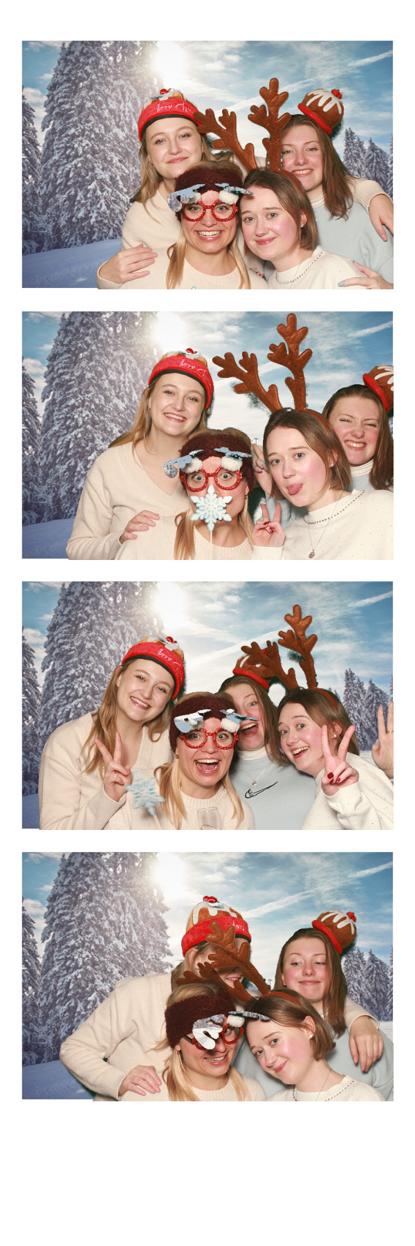 Cedar Christmas Party | View more photos from the event at gallery.thephotocabin.co.uk/u/ThePhotoCabin/Cedar-Christmas-Party