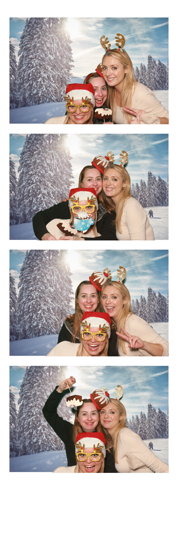 Cedar Christmas Party | View more photos from the event at gallery.thephotocabin.co.uk/u/ThePhotoCabin/Cedar-Christmas-Party