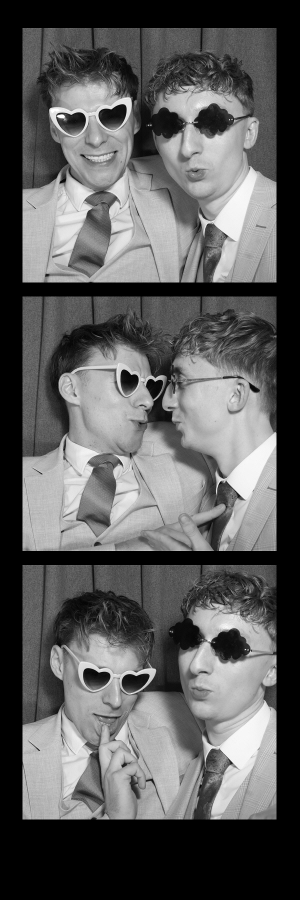 Harry & Hannah's Wedding | View more photos from the event at gallery.thephotocabin.co.uk/u/ThePhotoCabin/Harry-Hannahs-Wedding-0