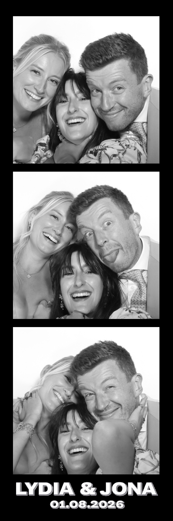 Lydia & Jona | View more photos from the event at gallery.thephotocabin.co.uk/u/ThePhotoCabin/Lydia-Jona