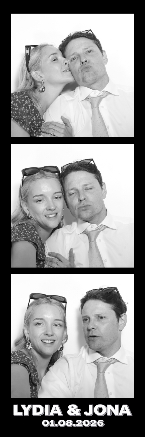 Lydia & Jona | View more photos from the event at gallery.thephotocabin.co.uk/u/ThePhotoCabin/Lydia-Jona