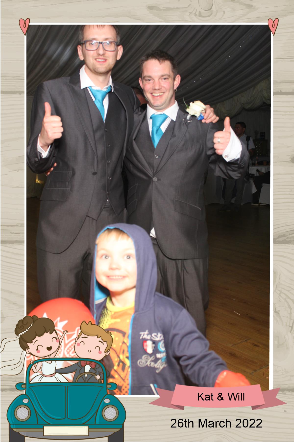 will and kat | View more photos from the event at gallery.cornwallentertainment.co.uk/u/craigcornwallentertainmentcouk/will-and-kat