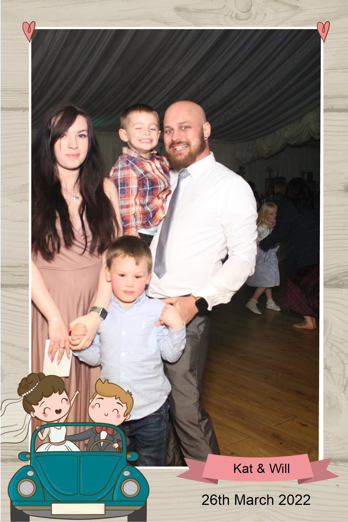 will and kat | View more photos from the event at gallery.cornwallentertainment.co.uk/u/craigcornwallentertainmentcouk/will-and-kat
