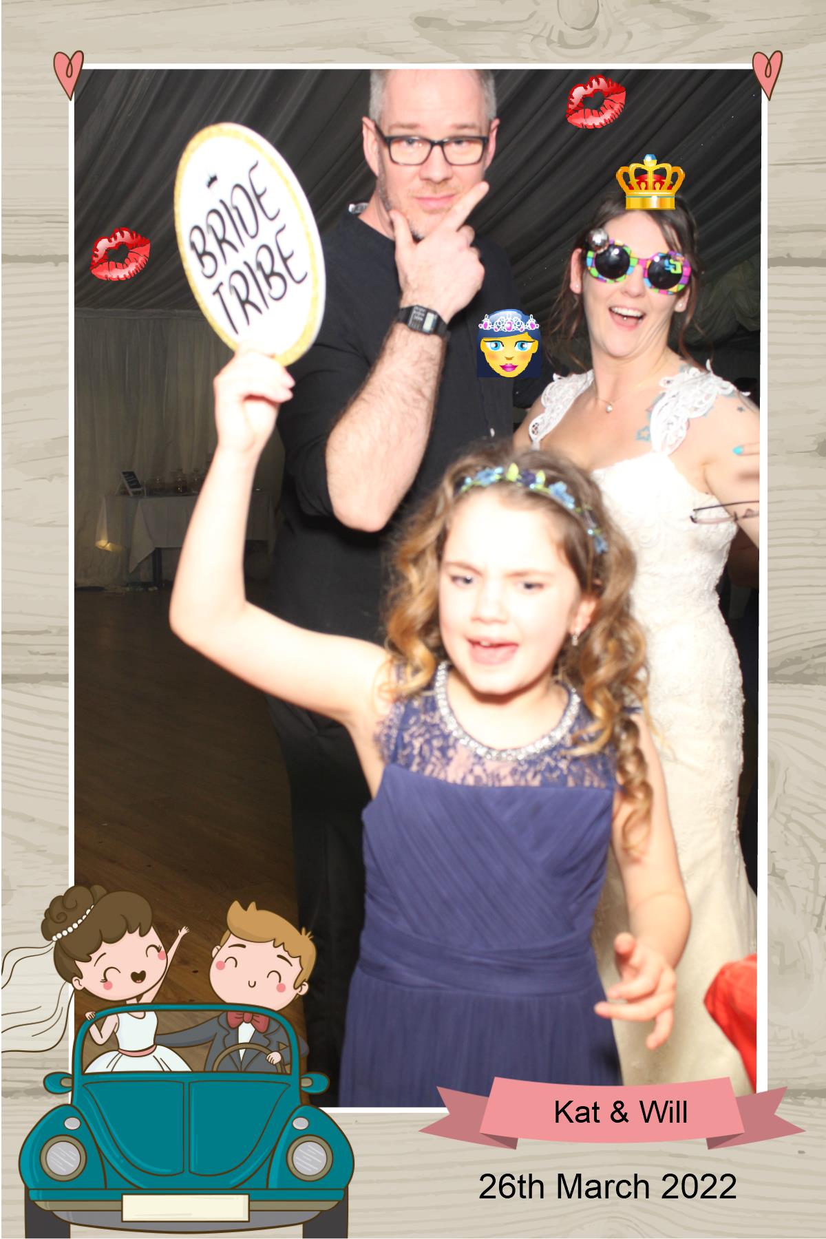 will and kat | View more photos from the event at gallery.cornwallentertainment.co.uk/u/craigcornwallentertainmentcouk/will-and-kat