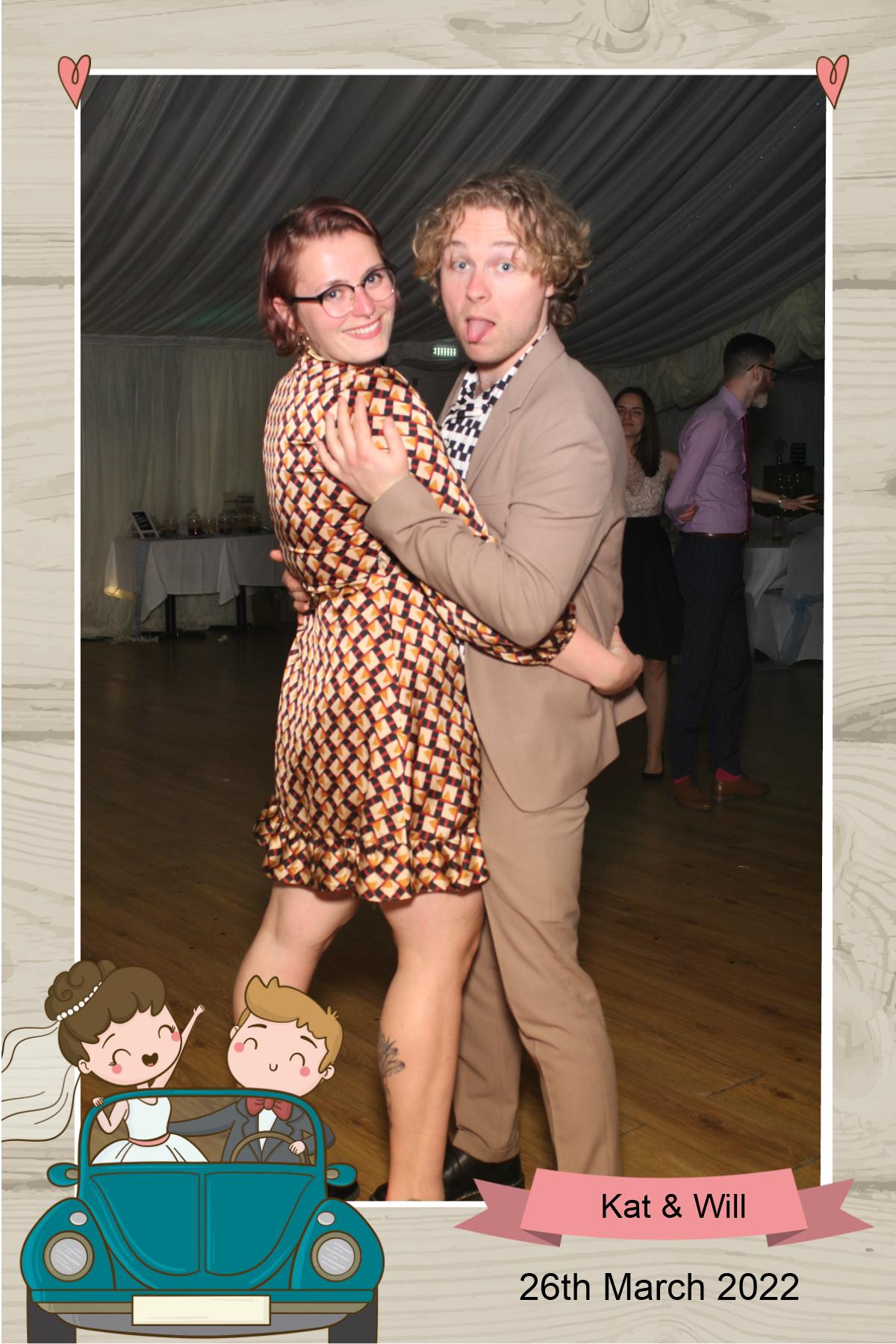 will and kat | View more photos from the event at gallery.cornwallentertainment.co.uk/u/craigcornwallentertainmentcouk/will-and-kat