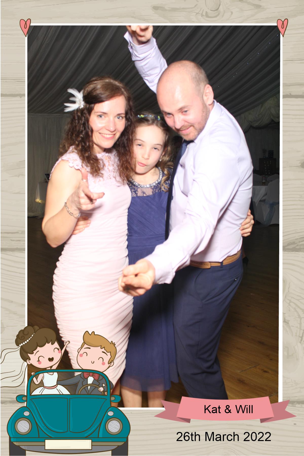 will and kat | View more photos from the event at gallery.cornwallentertainment.co.uk/u/craigcornwallentertainmentcouk/will-and-kat