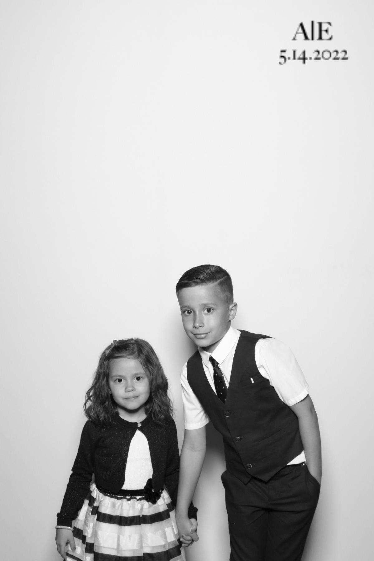 Alyssa + Elson  | View more photos from the event at gallery.myselfiemirror.ca/u/romanmyselfiemirrorca/Alyssa-Elson