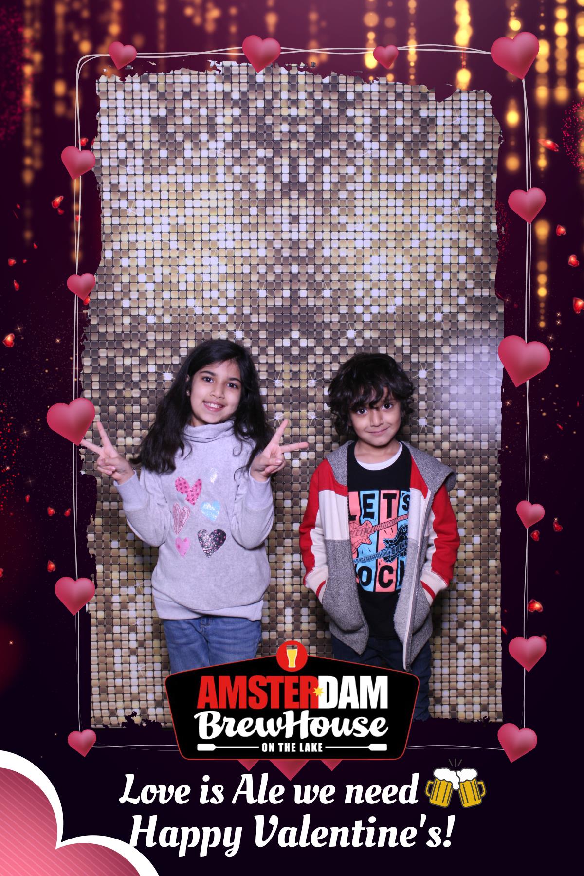 Amsterdam Brewery Valentine's Weekend  | View more photos from the event at gallery.myselfiemirror.ca/u/romanmyselfiemirrorca/Amsterdam-Brewery-Valentines-Weekend