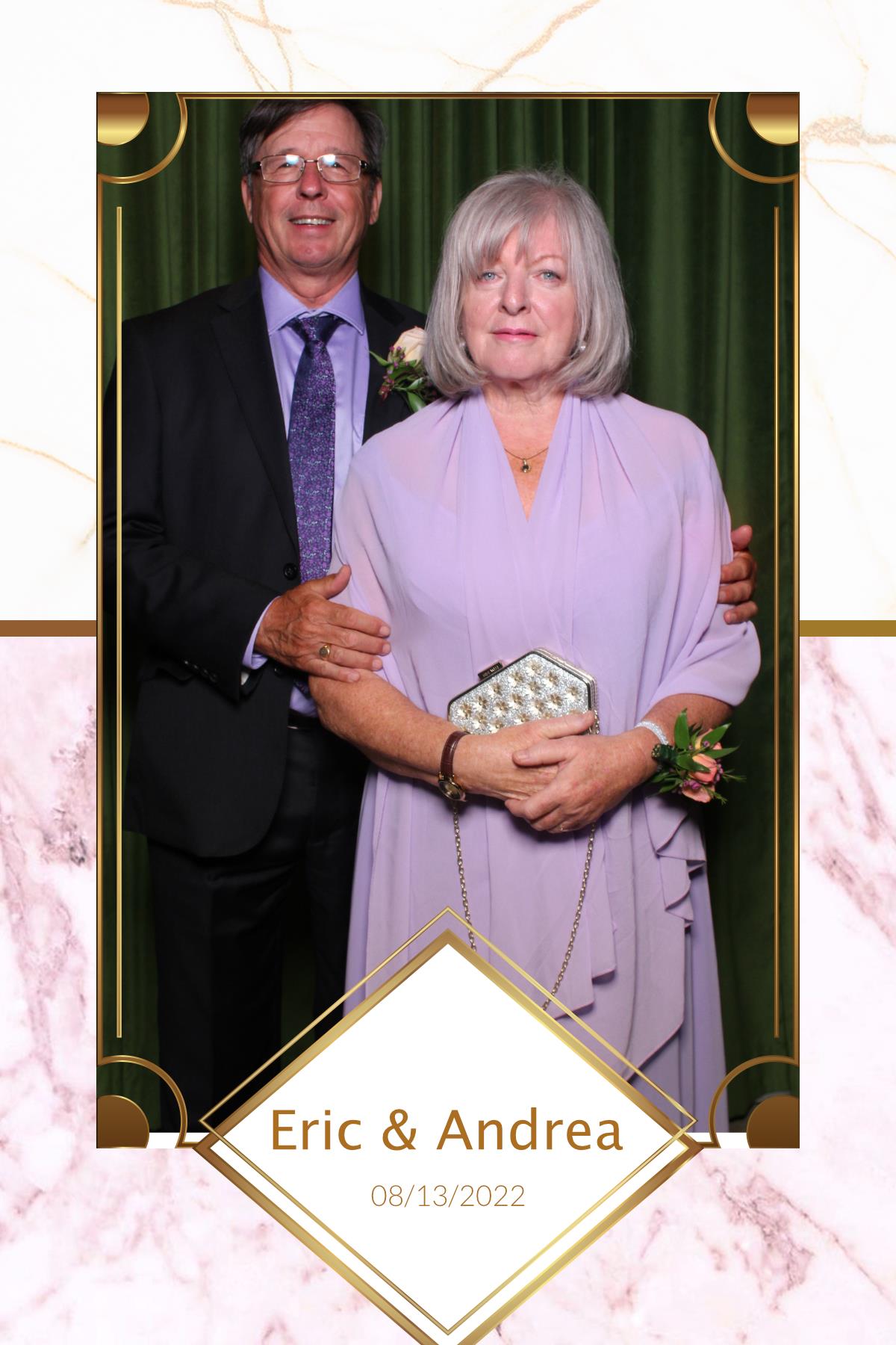 Andrea & Eric | View more photos from the event at gallery.myselfiemirror.ca/u/romanmyselfiemirrorca/Andrea-Eric