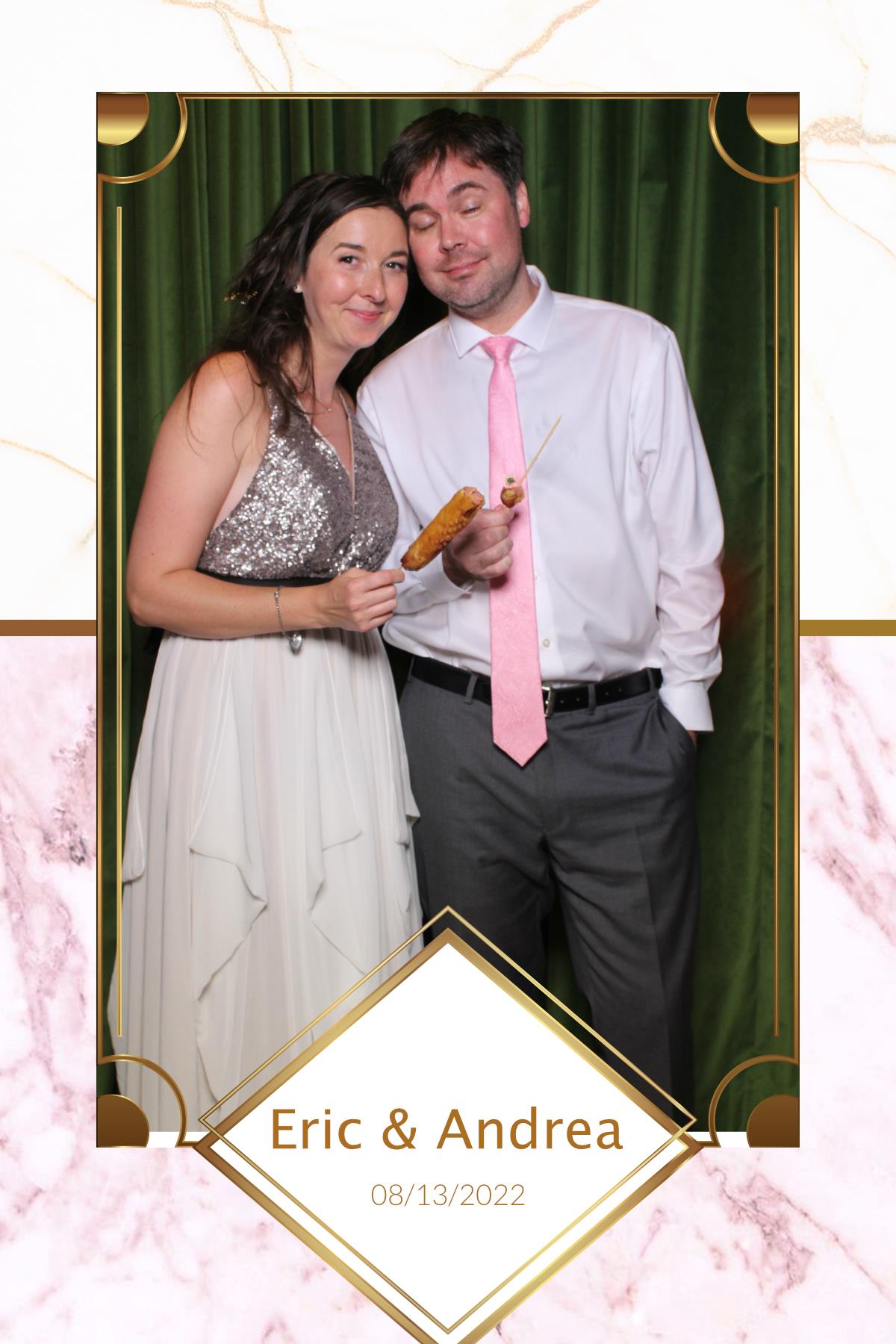 Andrea & Eric | View more photos from the event at gallery.myselfiemirror.ca/u/romanmyselfiemirrorca/Andrea-Eric