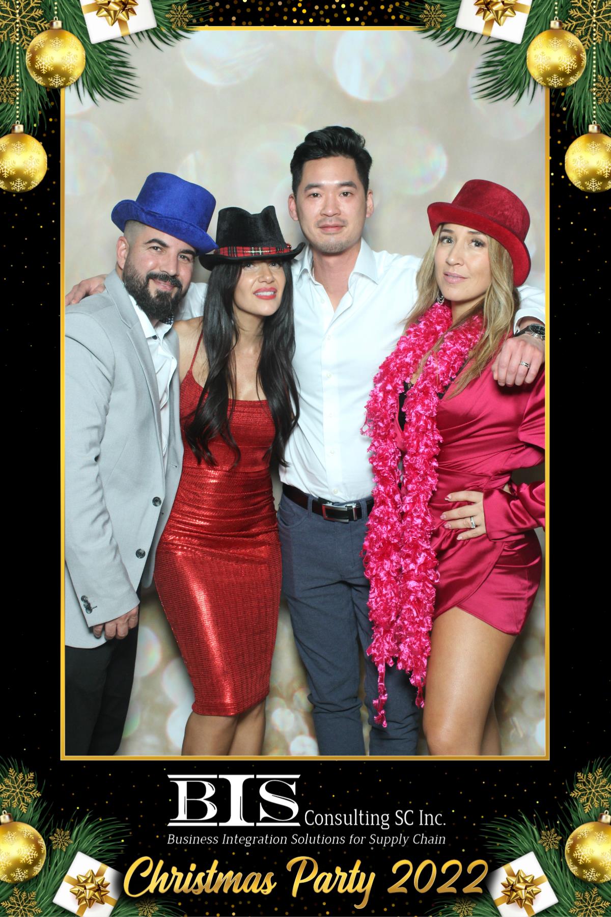 BIS Christmas Party | View more photos from the event at gallery.myselfiemirror.ca/u/romanmyselfiemirrorca/BIS-Christmas-Party