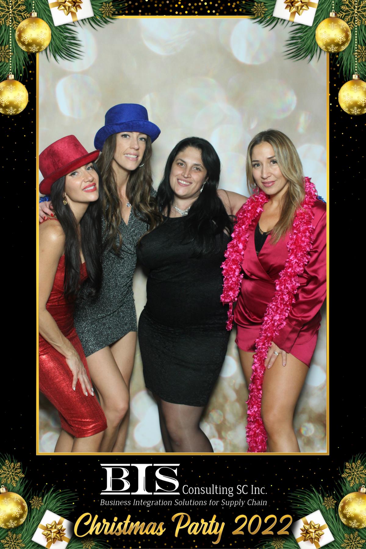 BIS Christmas Party | View more photos from the event at gallery.myselfiemirror.ca/u/romanmyselfiemirrorca/BIS-Christmas-Party