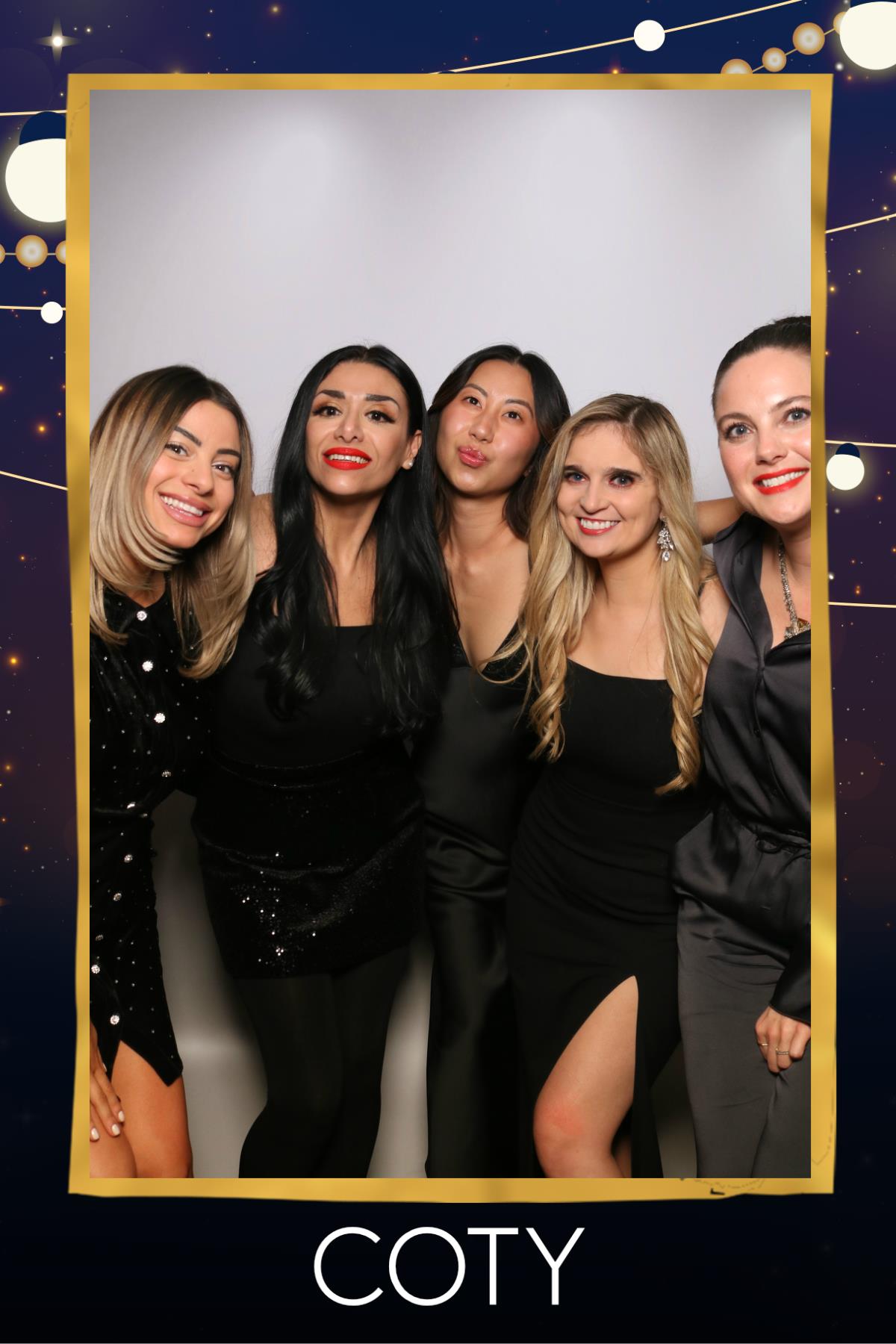 COTY Holiday Party | View more photos from the event at gallery.myselfiemirror.ca/u/romanmyselfiemirrorca/COTY-Holiday-Party