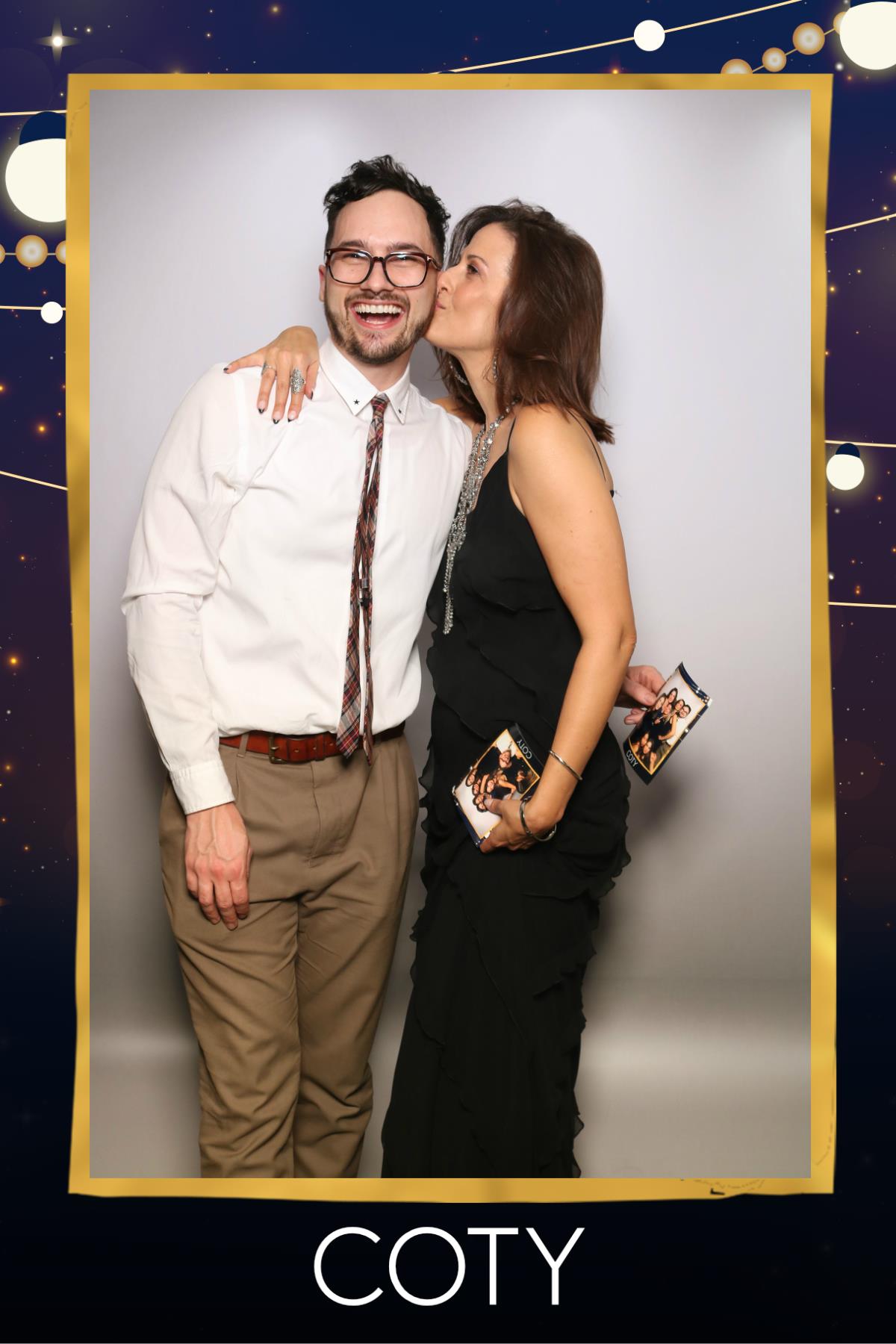 COTY Holiday Party | View more photos from the event at gallery.myselfiemirror.ca/u/romanmyselfiemirrorca/COTY-Holiday-Party