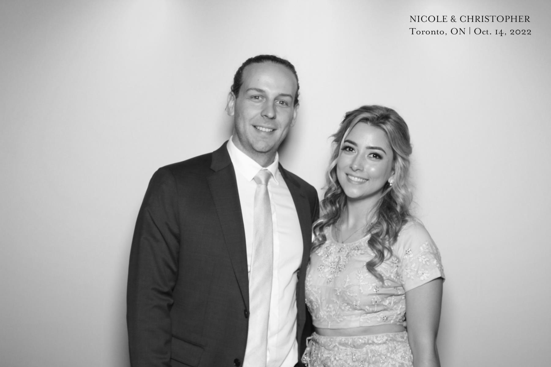 Christopher & Nicole | View more photos from the event at gallery.myselfiemirror.ca/u/romanmyselfiemirrorca/Christopher-Nicole