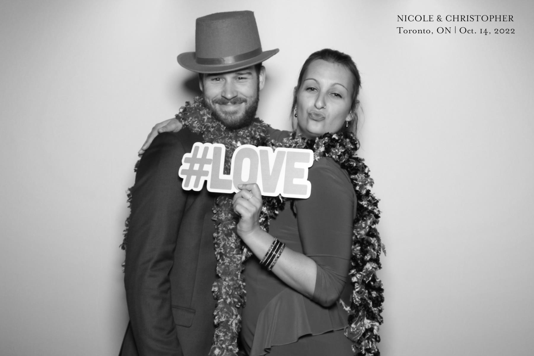 Christopher & Nicole | View more photos from the event at gallery.myselfiemirror.ca/u/romanmyselfiemirrorca/Christopher-Nicole