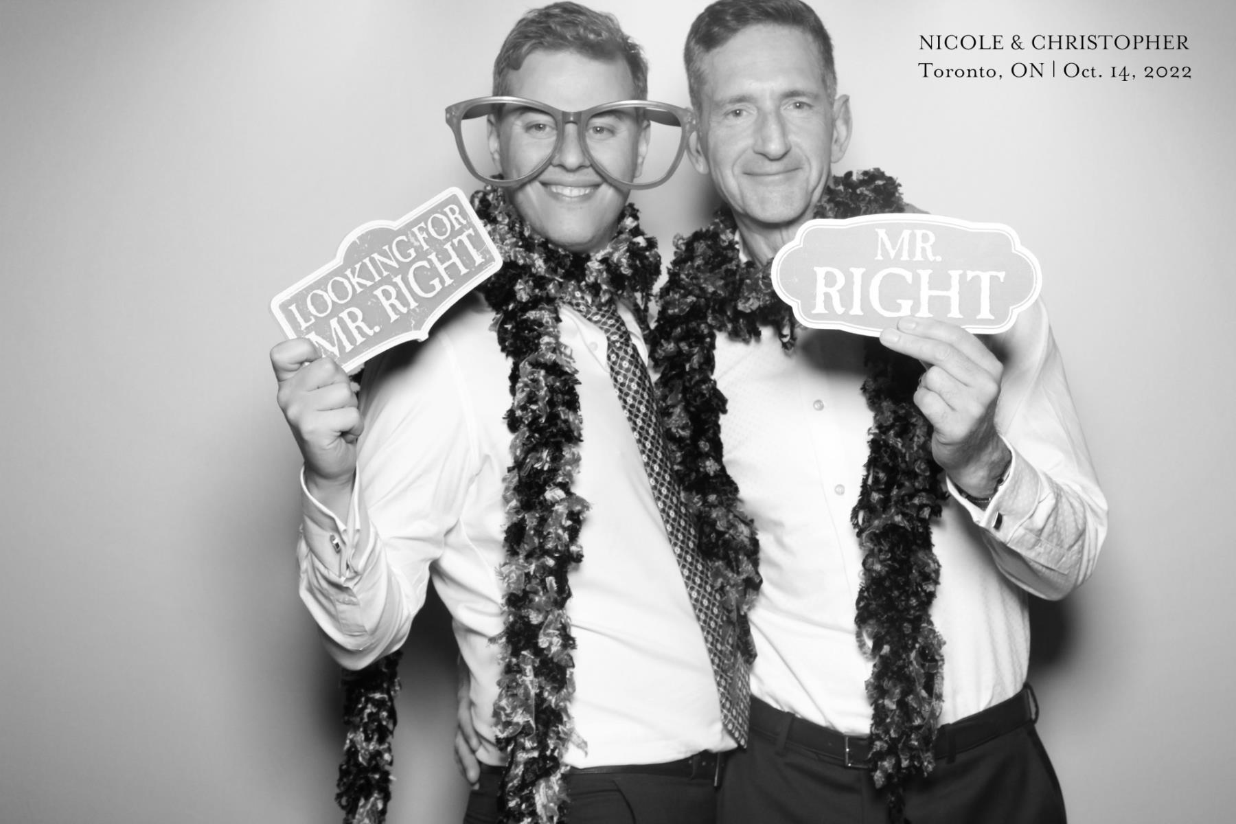 Christopher & Nicole | View more photos from the event at gallery.myselfiemirror.ca/u/romanmyselfiemirrorca/Christopher-Nicole