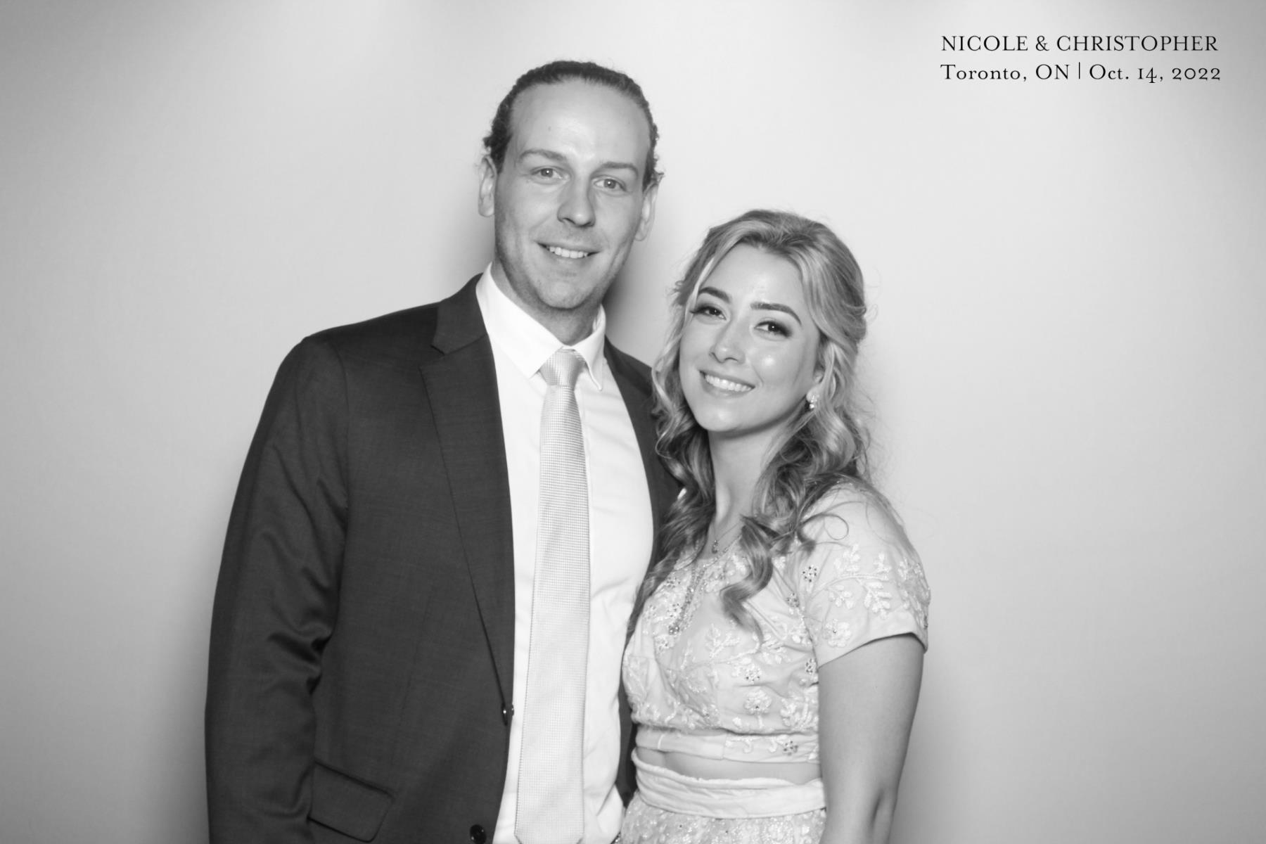 Christopher & Nicole | View more photos from the event at gallery.myselfiemirror.ca/u/romanmyselfiemirrorca/Christopher-Nicole