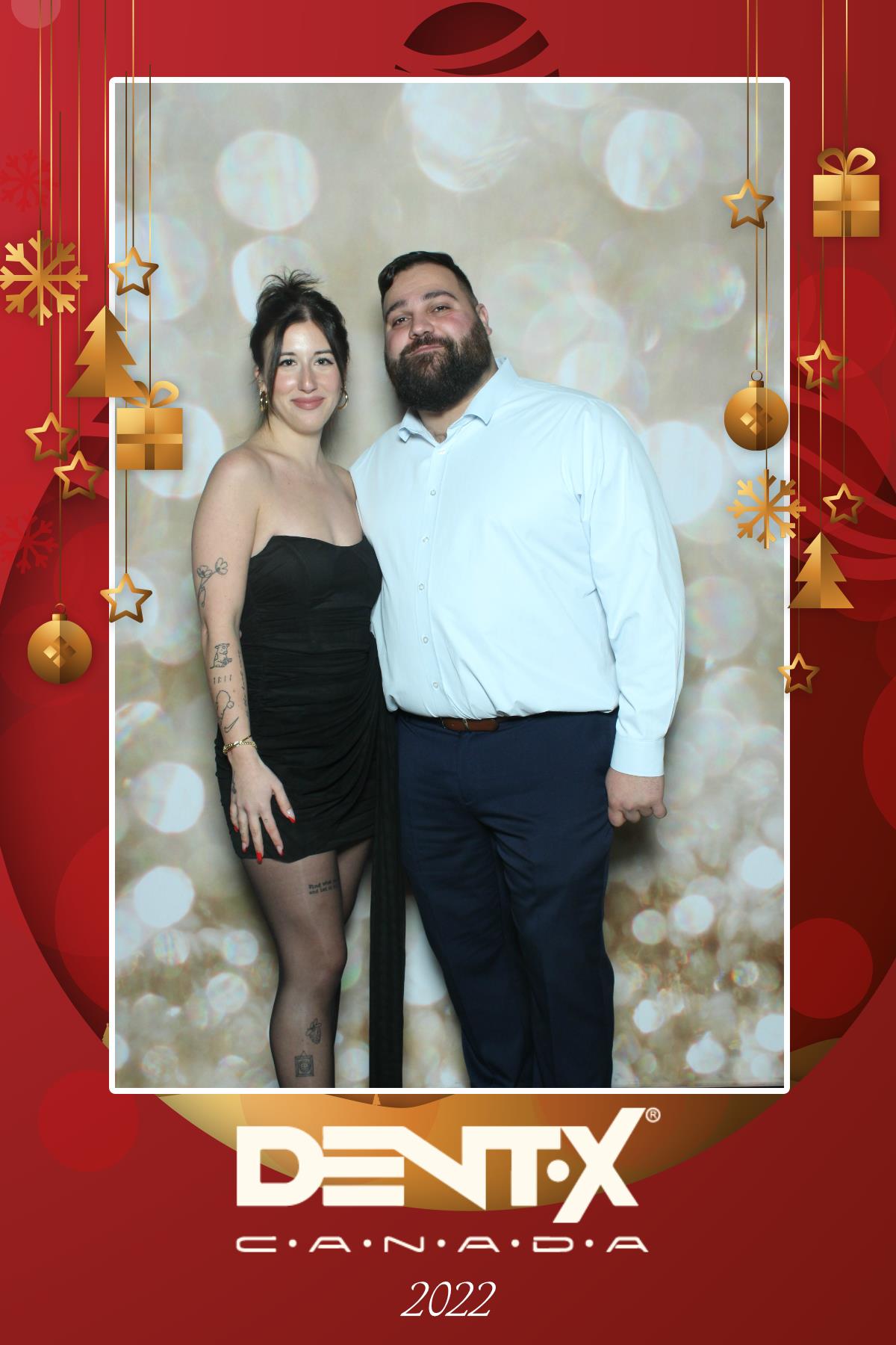 Dent-X Canada Christmas Party | View more photos from the event at gallery.myselfiemirror.ca/u/romanmyselfiemirrorca/Dent-X-Canada-Christmas-Party