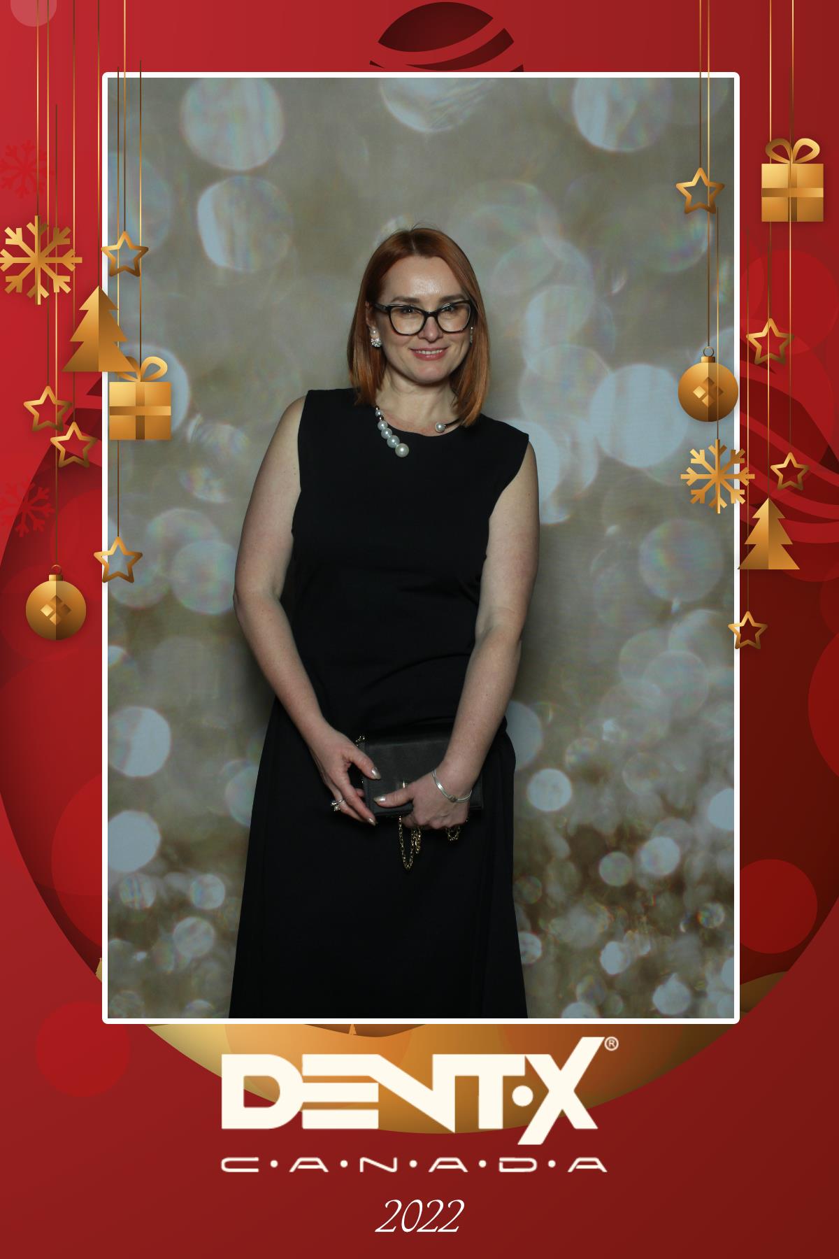 Dent-X Canada Christmas Party | View more photos from the event at gallery.myselfiemirror.ca/u/romanmyselfiemirrorca/Dent-X-Canada-Christmas-Party