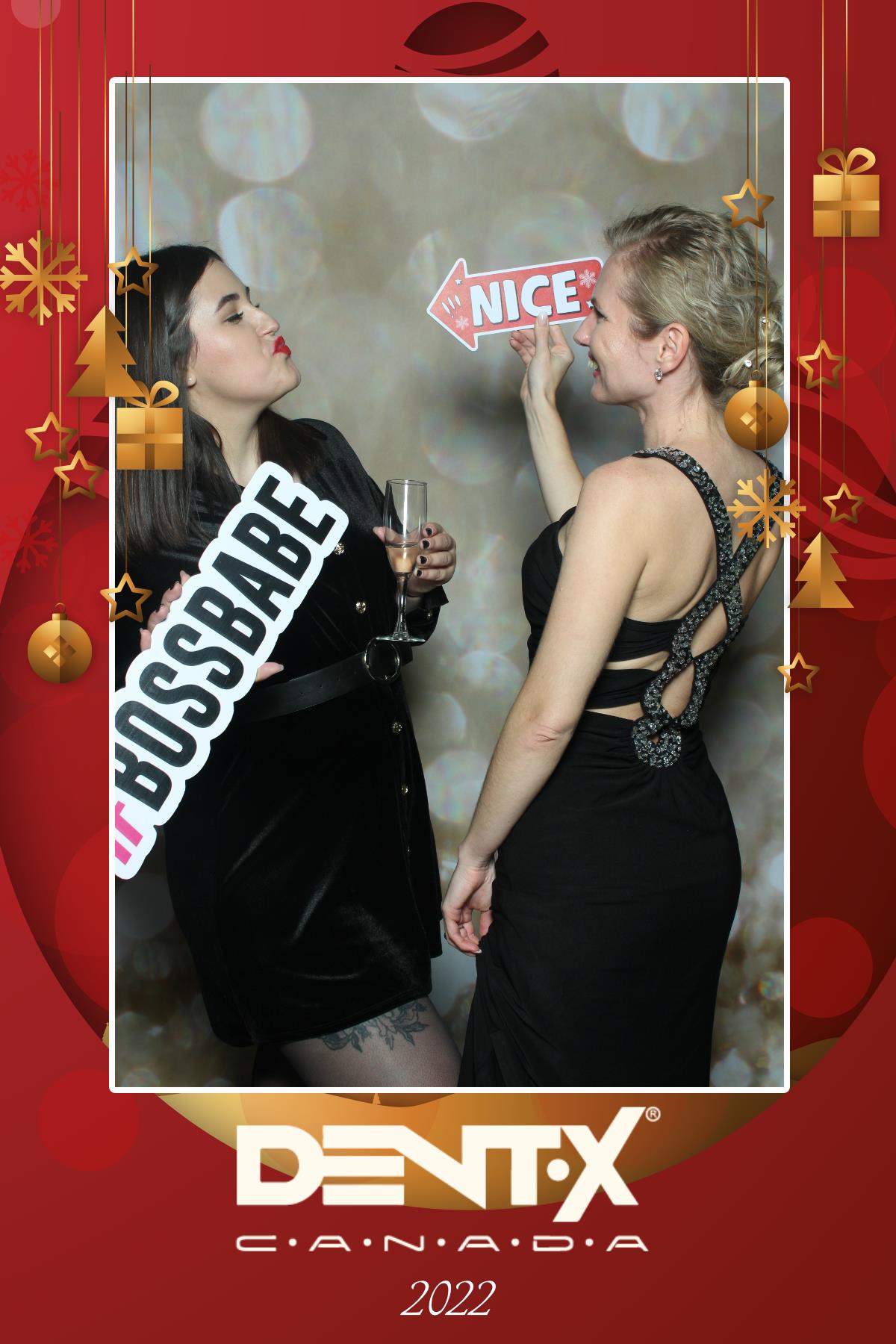 Dent-X Canada Christmas Party | View more photos from the event at gallery.myselfiemirror.ca/u/romanmyselfiemirrorca/Dent-X-Canada-Christmas-Party