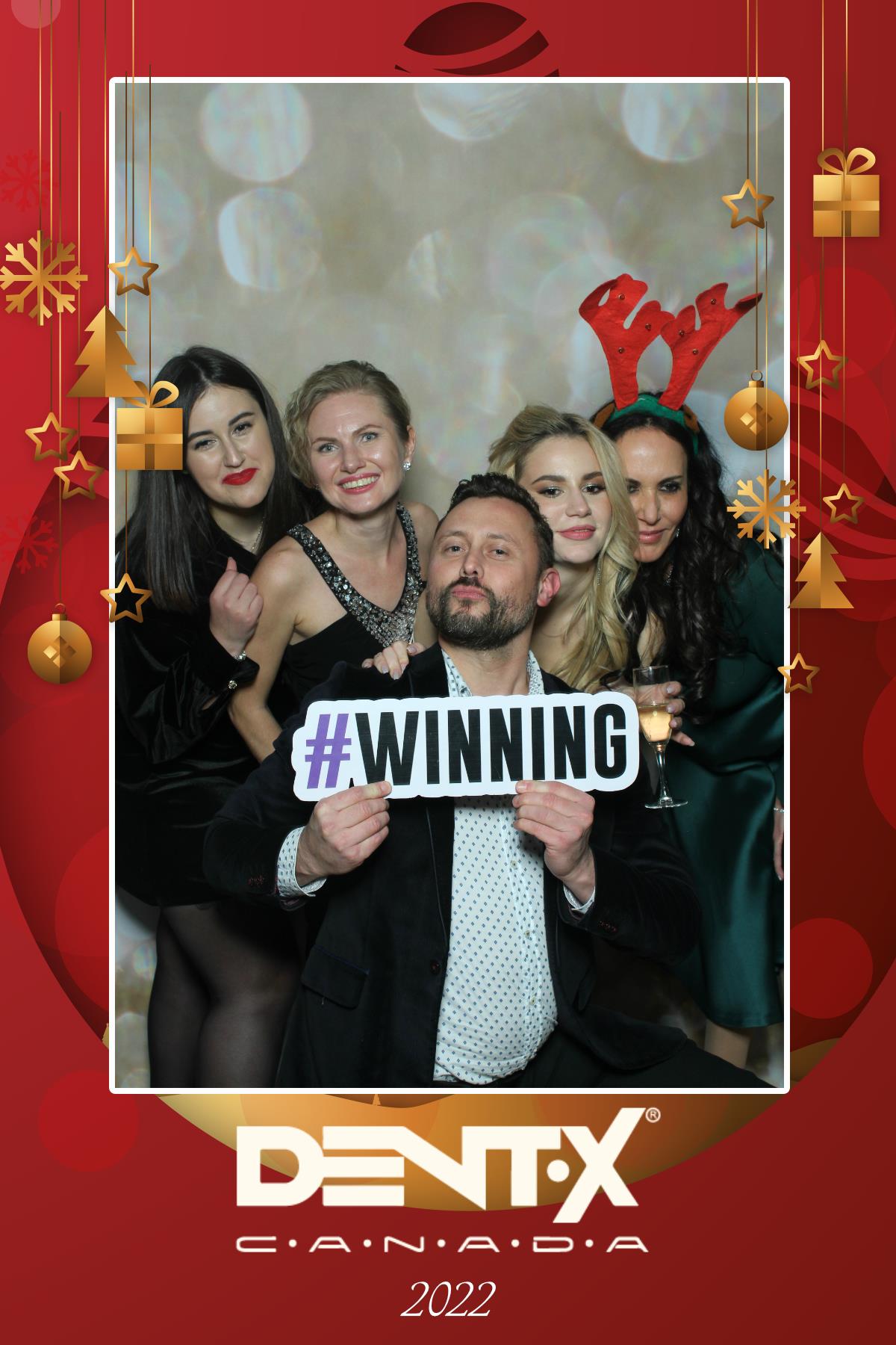 Dent-X Canada Christmas Party | View more photos from the event at gallery.myselfiemirror.ca/u/romanmyselfiemirrorca/Dent-X-Canada-Christmas-Party