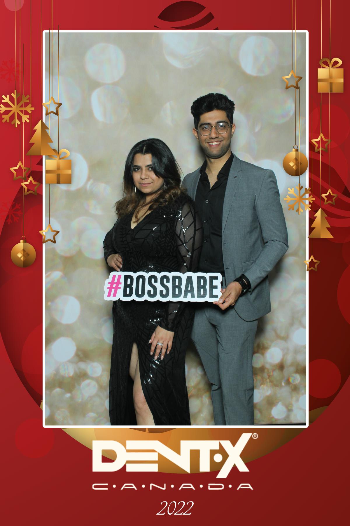 Dent-X Canada Christmas Party | View more photos from the event at gallery.myselfiemirror.ca/u/romanmyselfiemirrorca/Dent-X-Canada-Christmas-Party