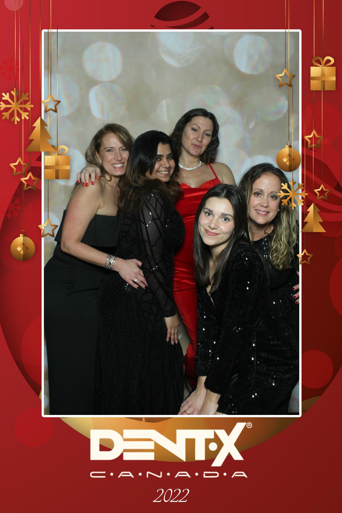 Dent-X Canada Christmas Party | View more photos from the event at gallery.myselfiemirror.ca/u/romanmyselfiemirrorca/Dent-X-Canada-Christmas-Party